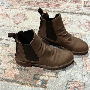 Brown Chelsea Boots